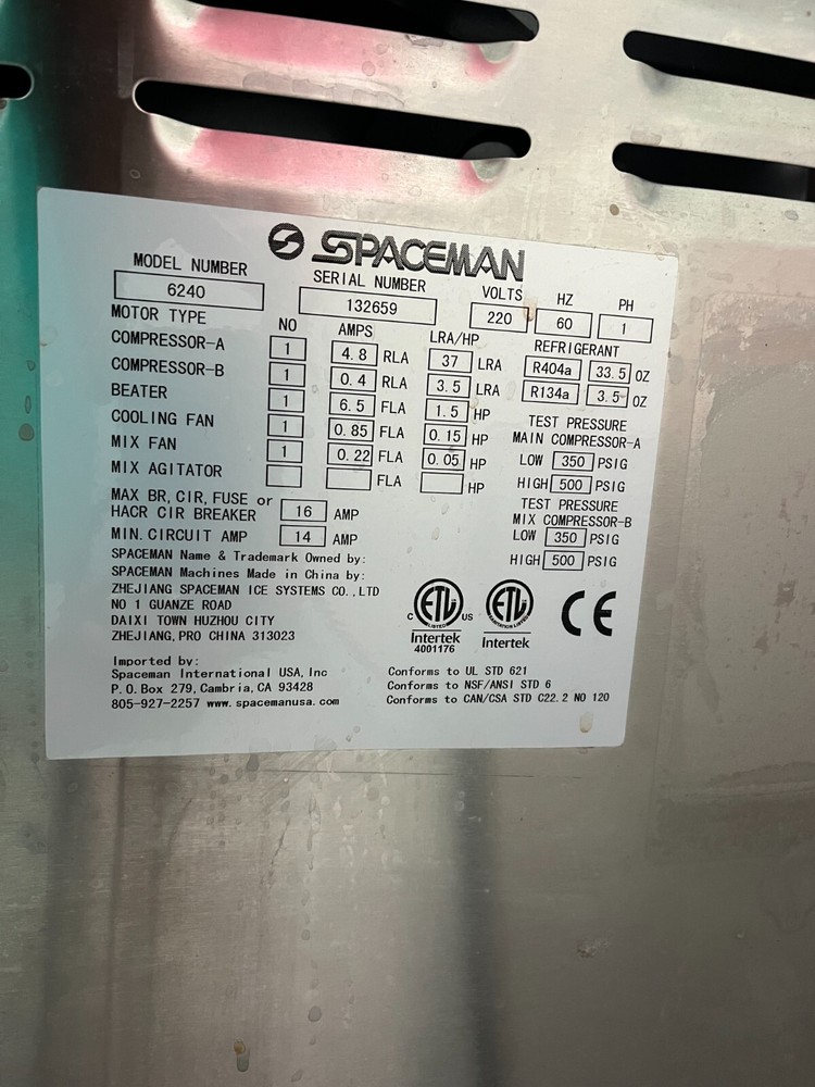 6240 Space Frozen Yogurt Machine (2014)