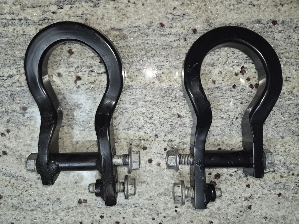 2025 Chevy Tahoe Tow Hooks