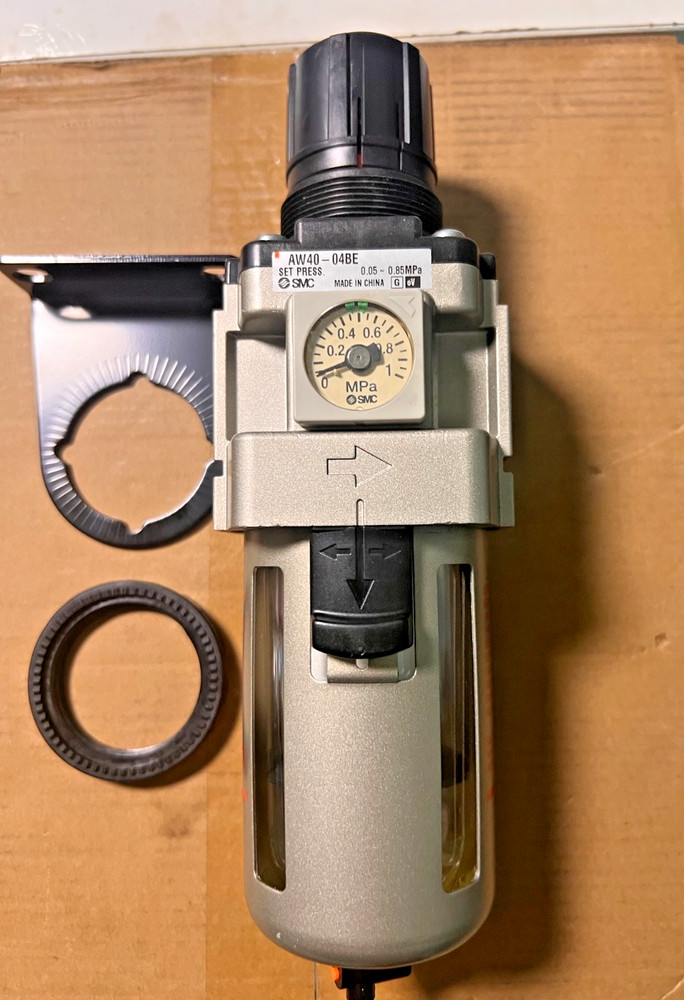 SMC AW40-04BE Filter Regulator