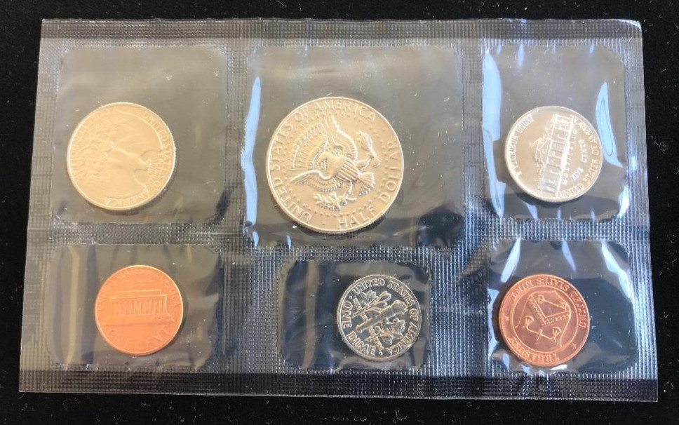 THREE 1984 UNCIRCULATED P & D MINT SETS ~ FIVE-COIN SETS EACH MINT ~US MINT PACK