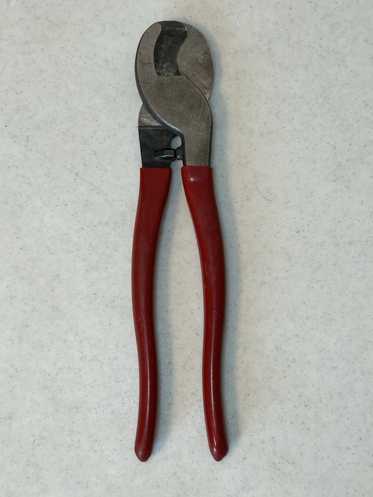 Klein Tools 63050 9-1/2" High Leverage Cable Cutter