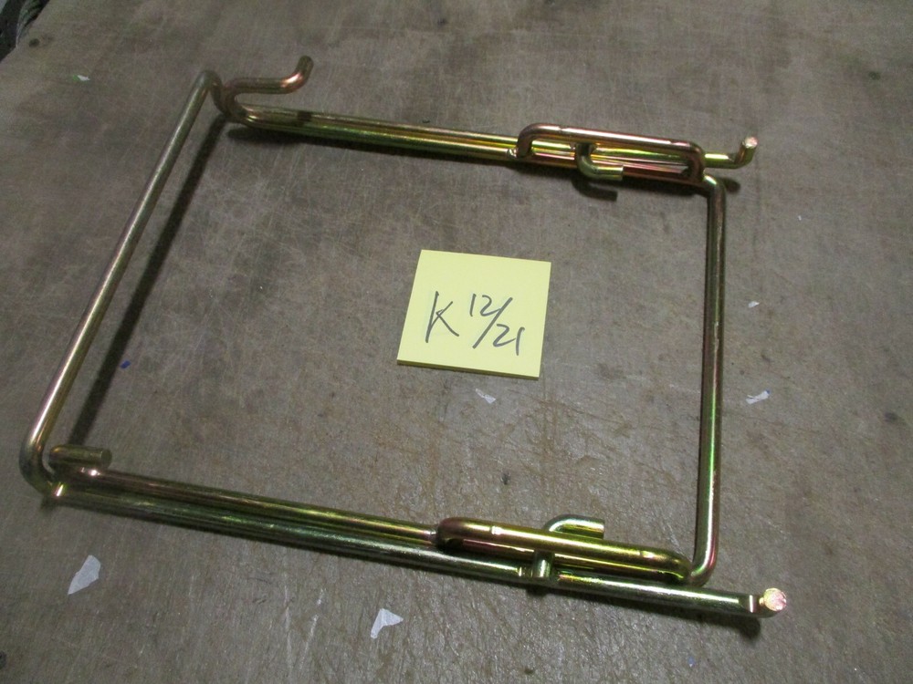 Nice Loading Bracket, for Dixie-Narco DN552P HVV-6 Soda Machine