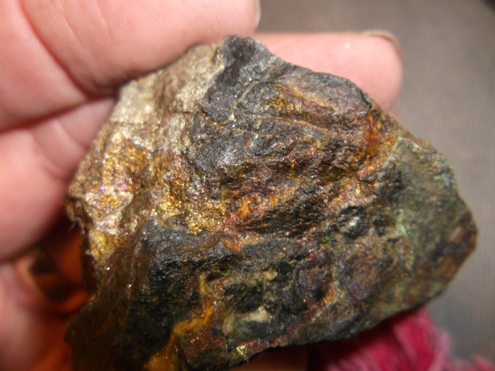 Gold, silver, copper, 135 grams samples ,ore high grade .