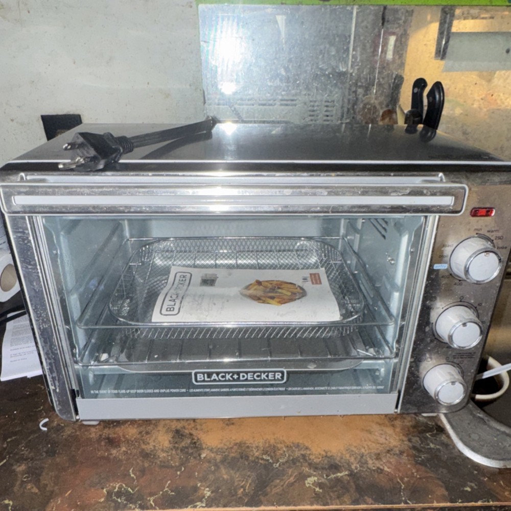 BLACK+DECKER Multi-Function Stainless Steel Toaster Oven Silver Toast Bake Broil