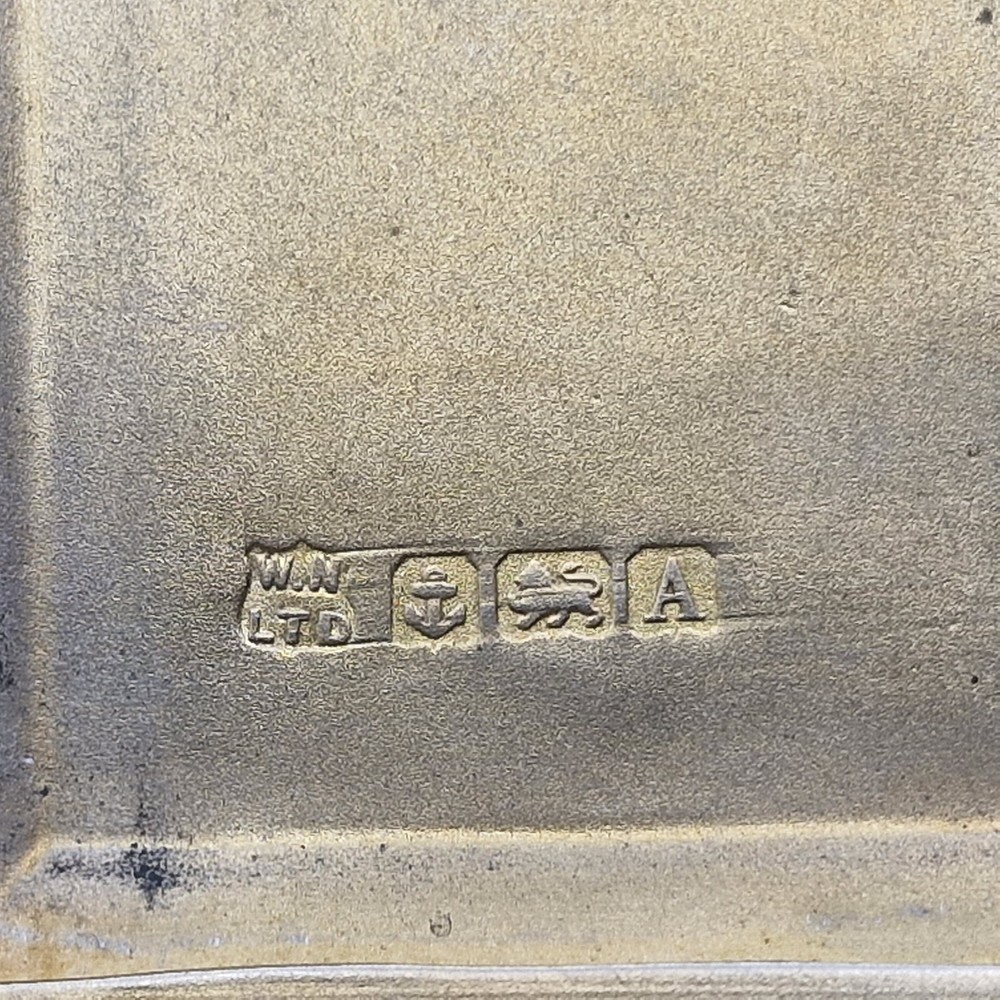 Sterling Silver Engine Turned Matchbook Case by William Neale 1925