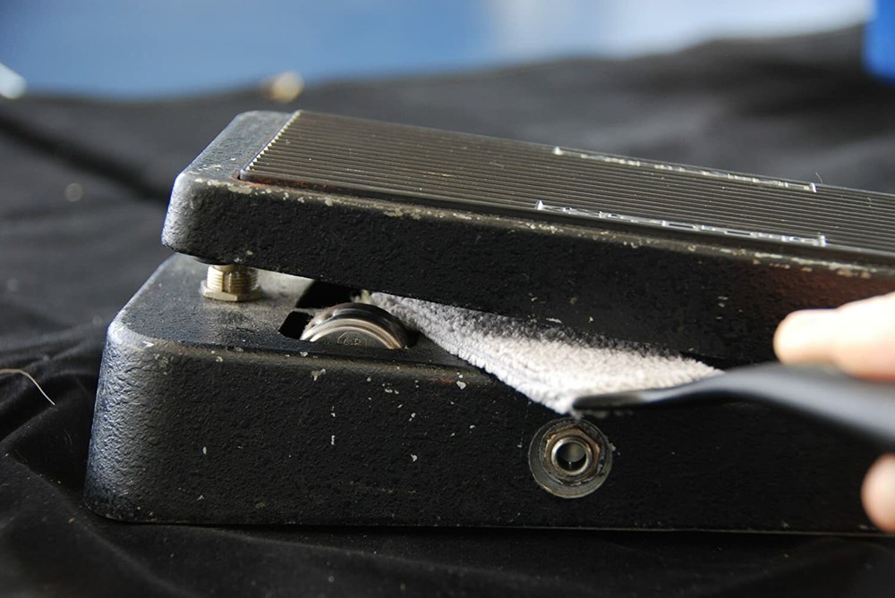 Music Nomad MN205 String, Surface and Hardware Cleaning Tool