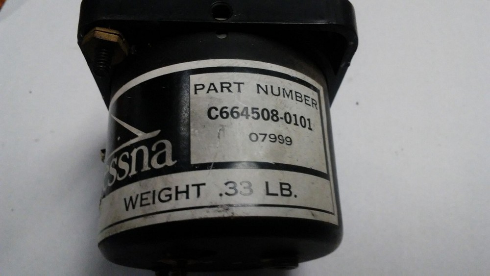 P/N: C664508-0101, Cessna Clock Indicator