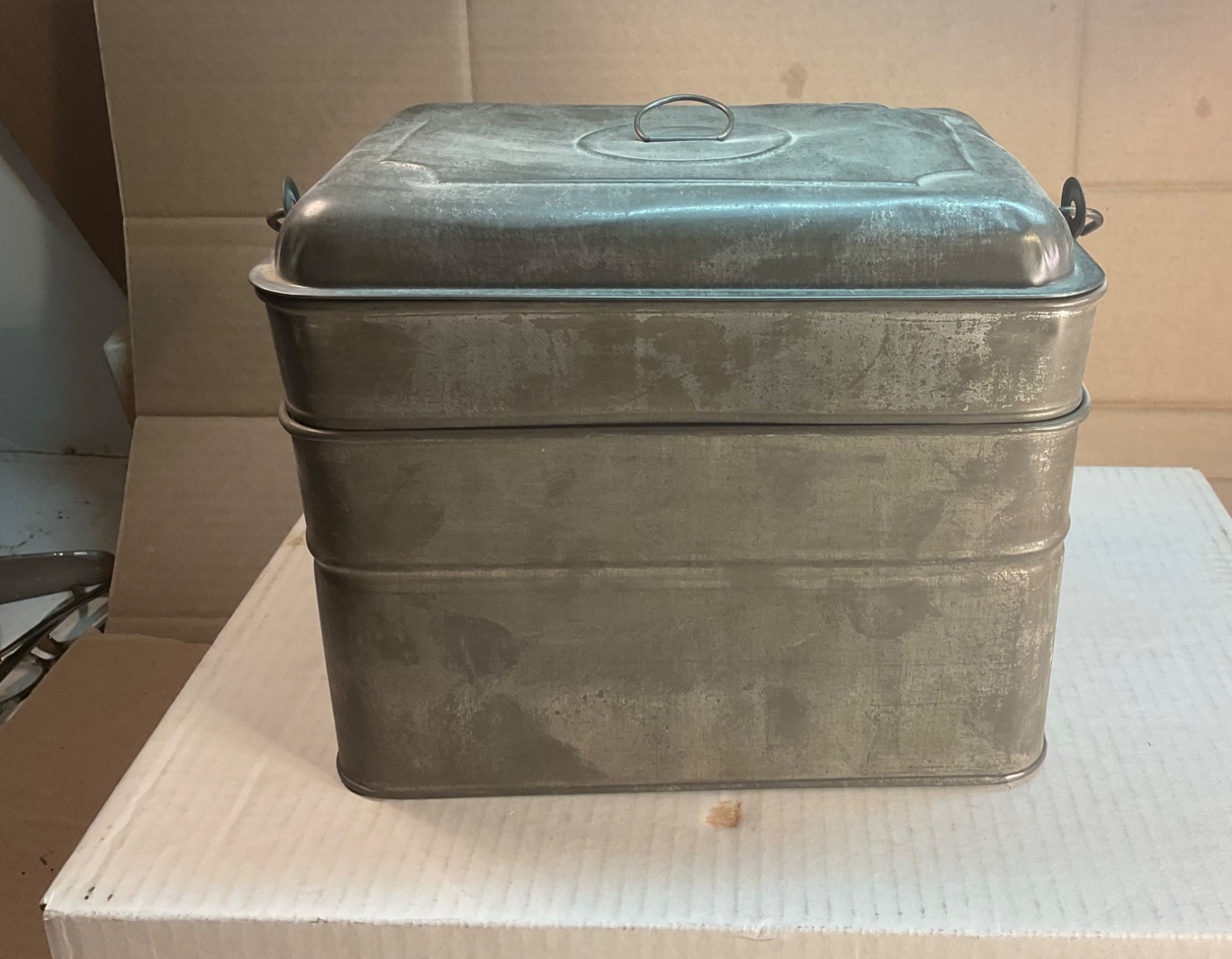 #255 TINWARE MINERS RAILROAD LUNCH PAIL DINNER BOX 3 PCS 7 1/2" TALL