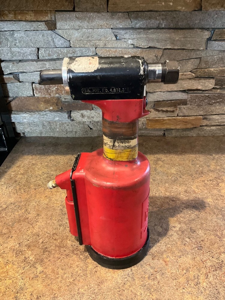 Huck bolt gun model 230