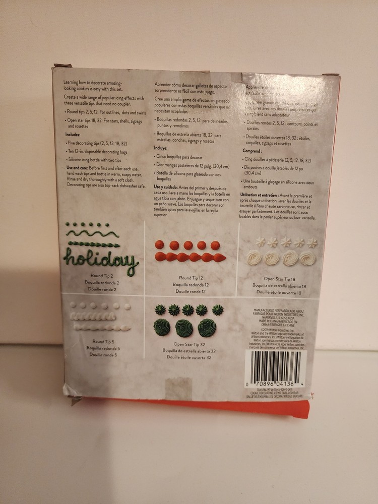 Wliton Cookie Decorating Set