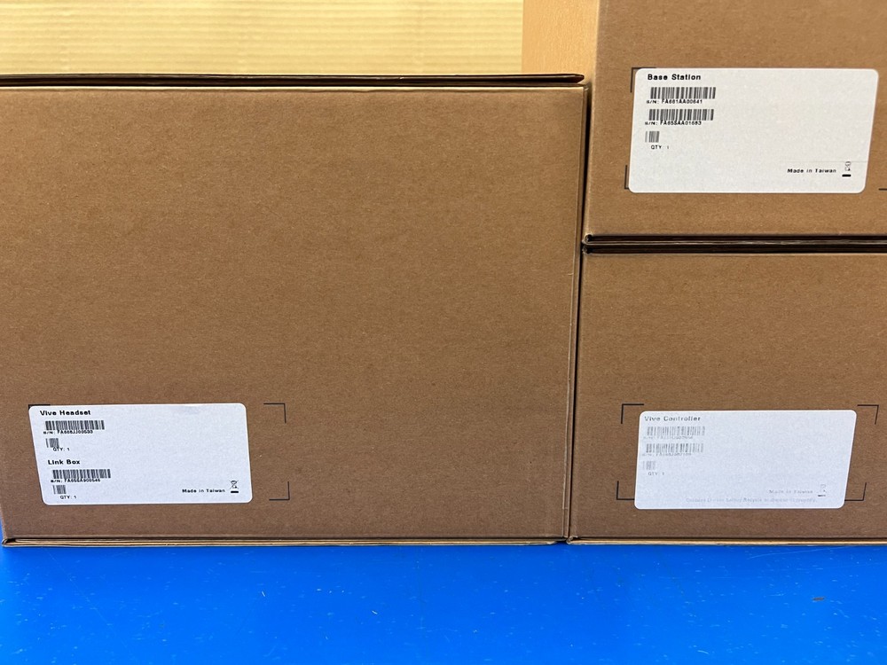 HTC VIVE Virtual Reality Headset Full System