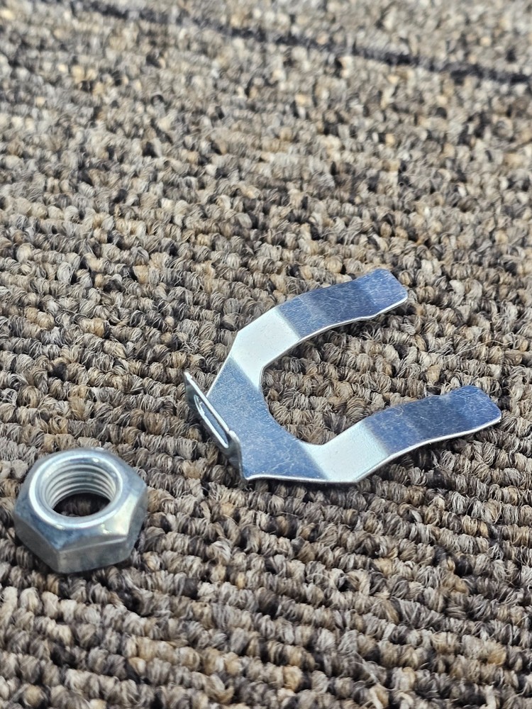 COMPX C9100: USPS-L-1172C High-Security Mailbox Lock w/ Keys - Keyed Differently