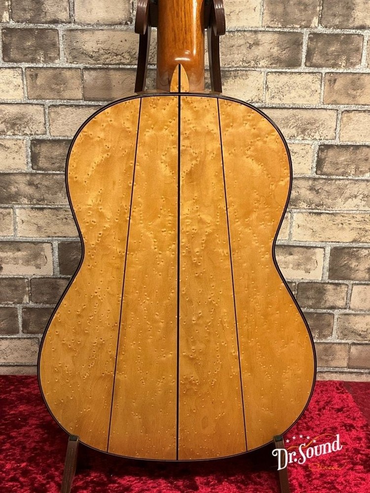 Kaoru Ono 1997 Maple Classical Guitar Used
