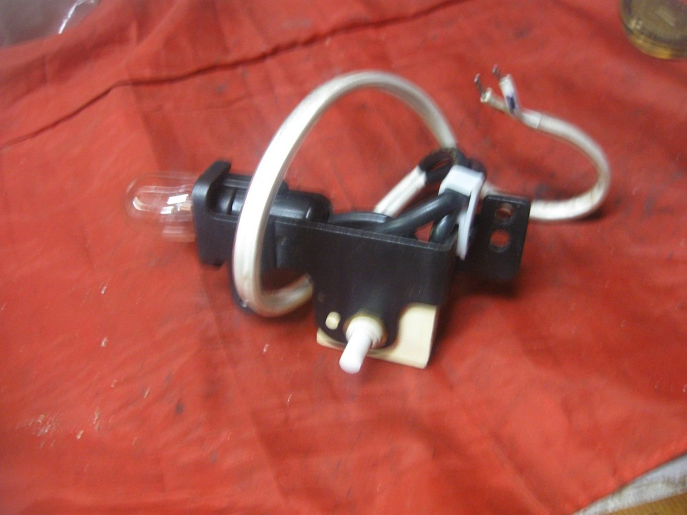 Brother VX-710  Sewing Machine LIGH LAMP SOCKET SWITCH VINTAGE