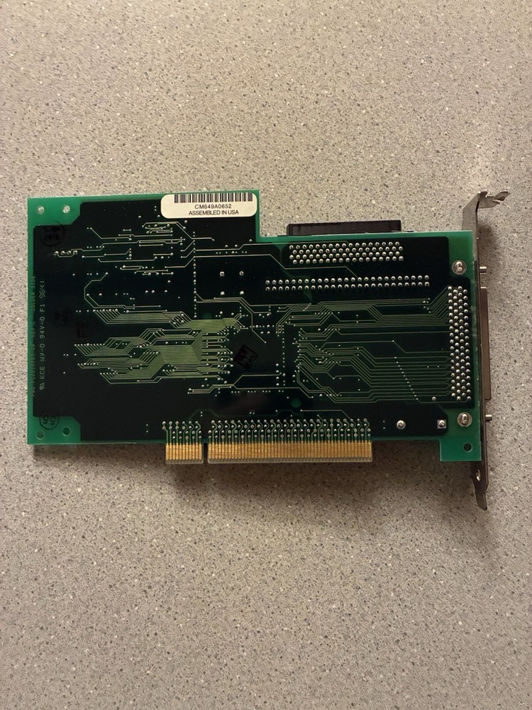 QLogic ISP1020 PCI SCSI Controller SGI 9980983 Ultra Fast-Wide