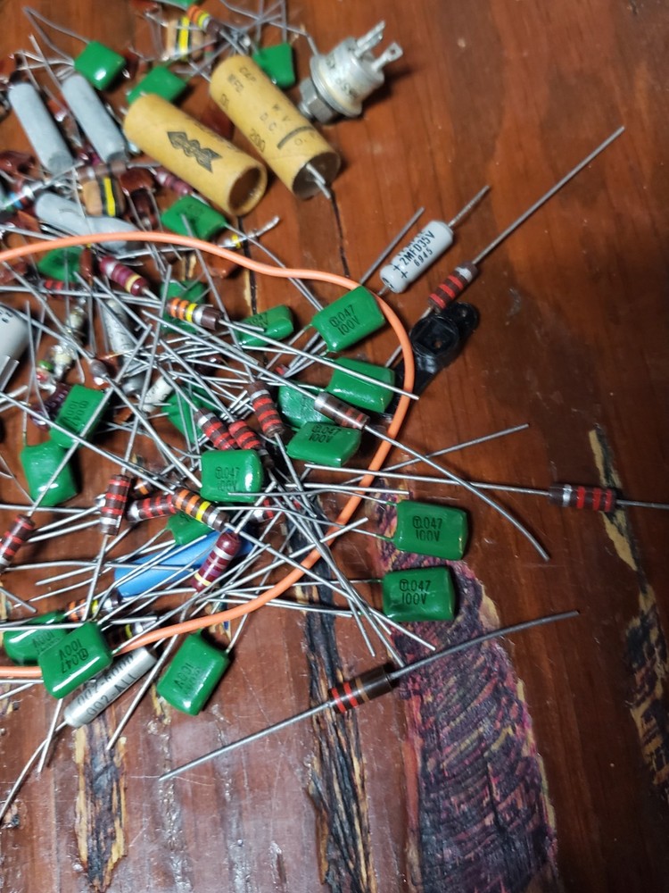 Miscellaneous Heathkit Resistors, Capacitors, & Random Parts