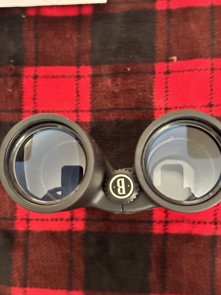 Bushnell 10x42mm Binoculars - Black