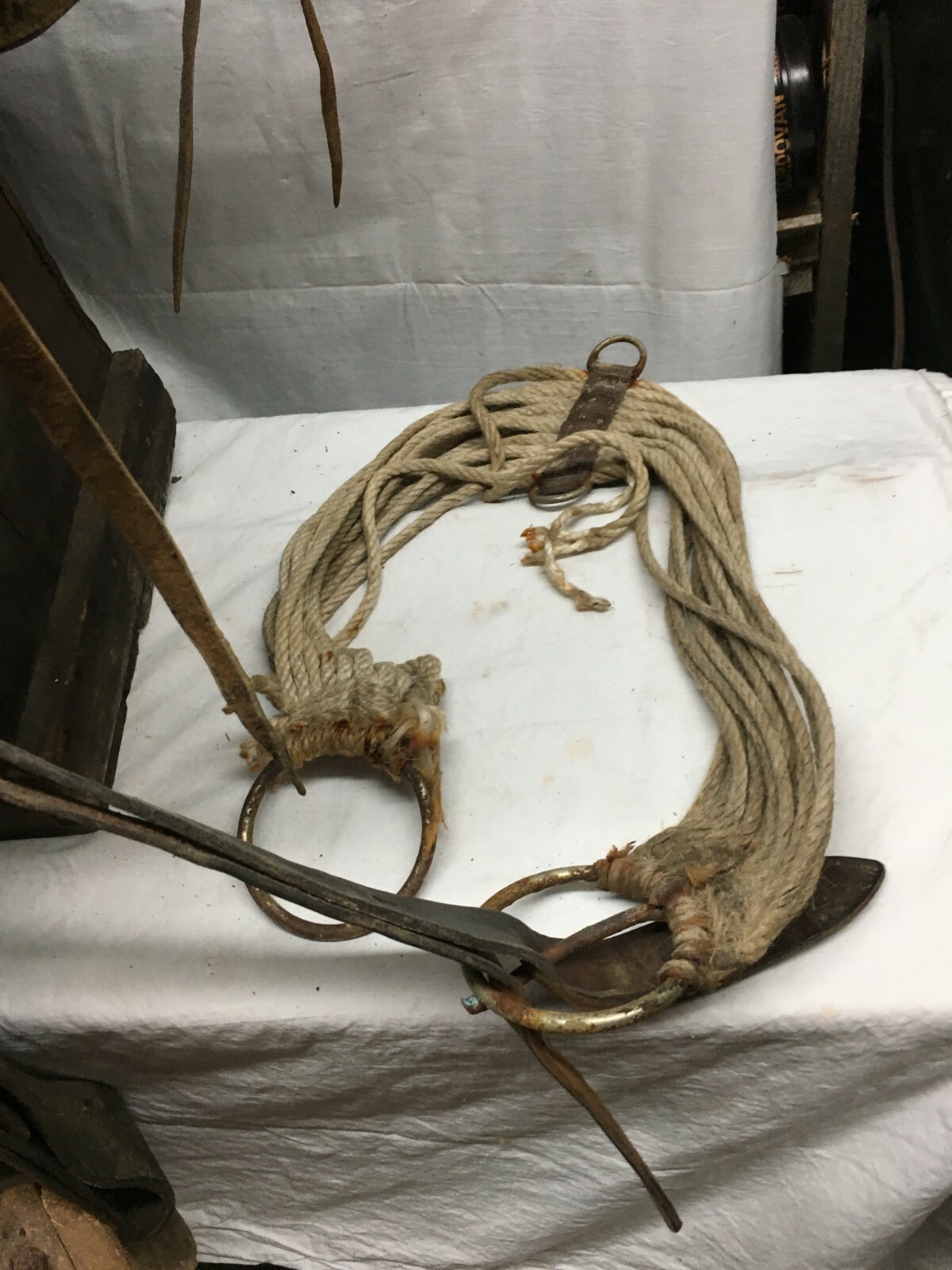 Vtg 1960's American Saddlery P404 leather horse saddle hand tooled Wood Stirrups