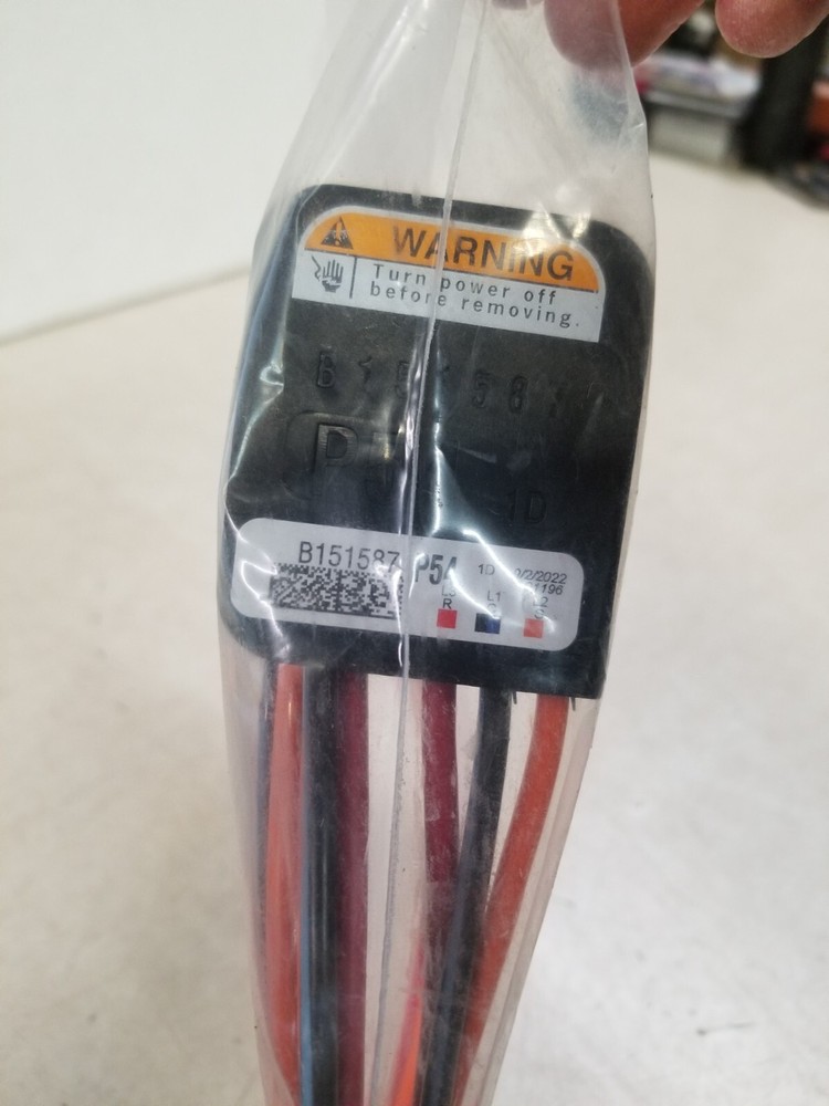 PLU01347 TRANE SCROLL COMPRESSOR PLUG