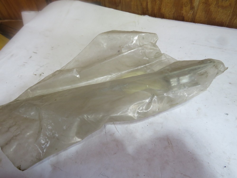 Mack Door Latch, Inside Control