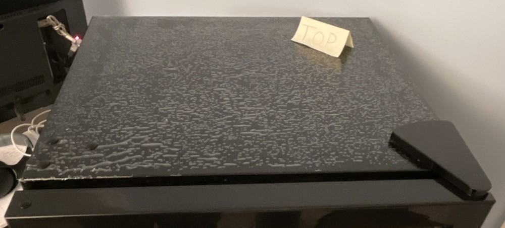 Black Mini Fridge 1.3 CU FT With Adjustable Temperature.