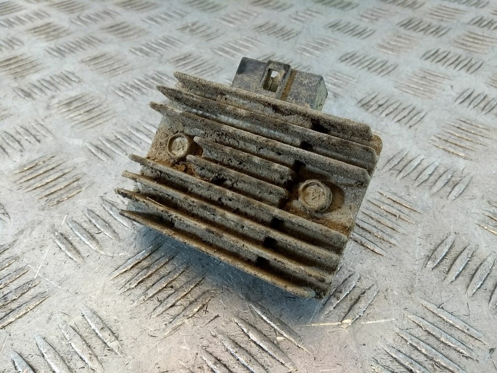 0 KAWASAKI KLF 250  RECTIFIER REGULATOR