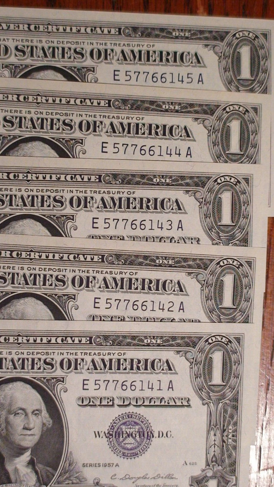 FIVE CONSECUTIVE 1957 A HIGH GRADE ONE DOLLAR NOTES 5 CHOICE UNC $1.00 BILLS!