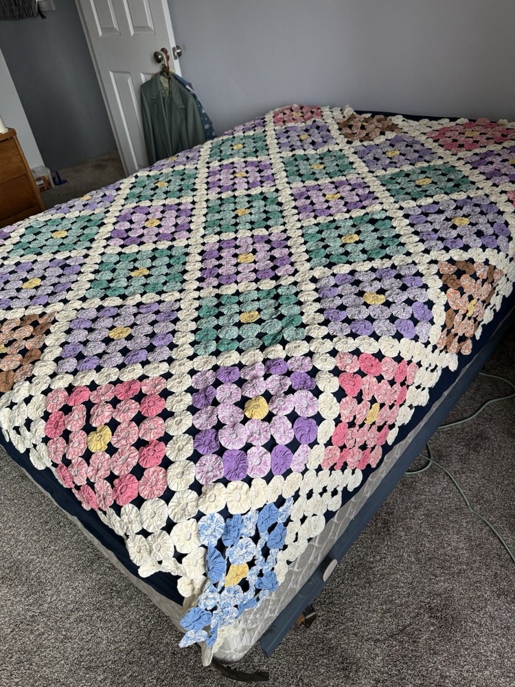 OLD Yo-Yo Quilt 76 X 72 Bedspread