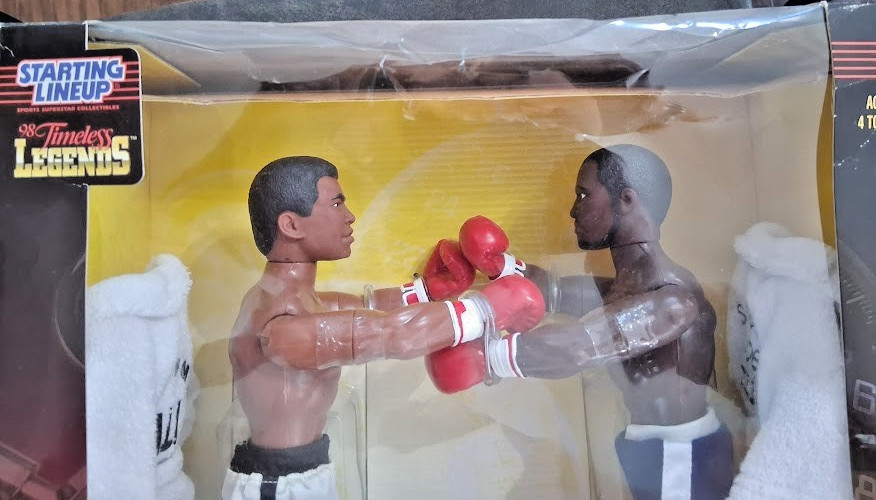 Ali vs Frazier Starting Lineup Timeless Figures