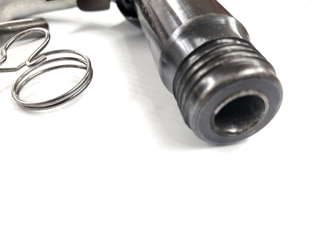 Surplus Chicago Pneumatic 5XB Big Bore Rivet Gun