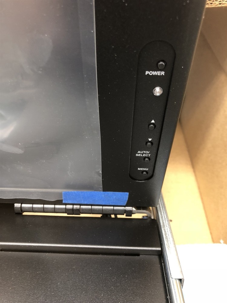 LCD2U17-05 SHORT DEPTH 17" LCD 2U RACK KVM CONSOLE NEW IN BOX
