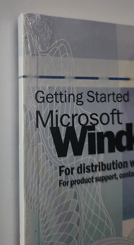 Microsoft Windows 98 First Version Sealed!