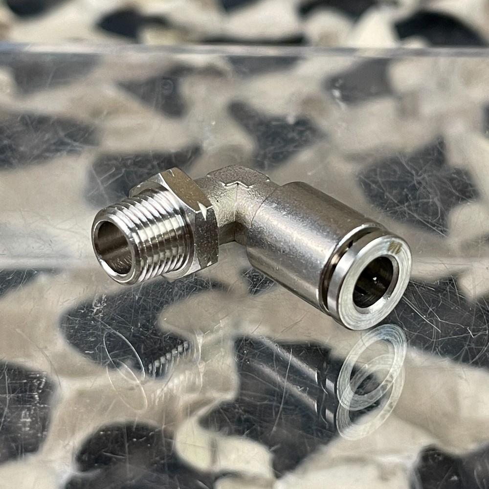 NEW 90 Degree Macroline Fitting Swivel