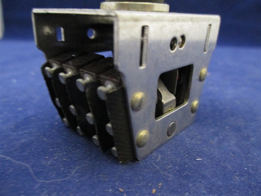 Micro Switch 22AT3-T Toggle Switch