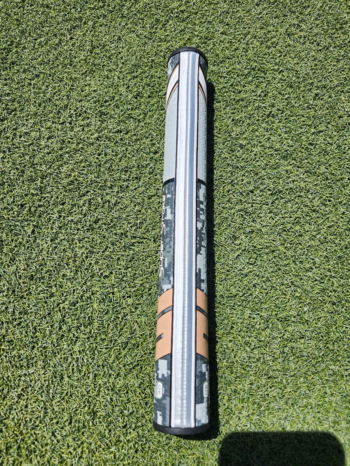 SuperStroke Digi Camo Tour Traxion 3.0 Putter Grip, Lightweight, Golf Grip