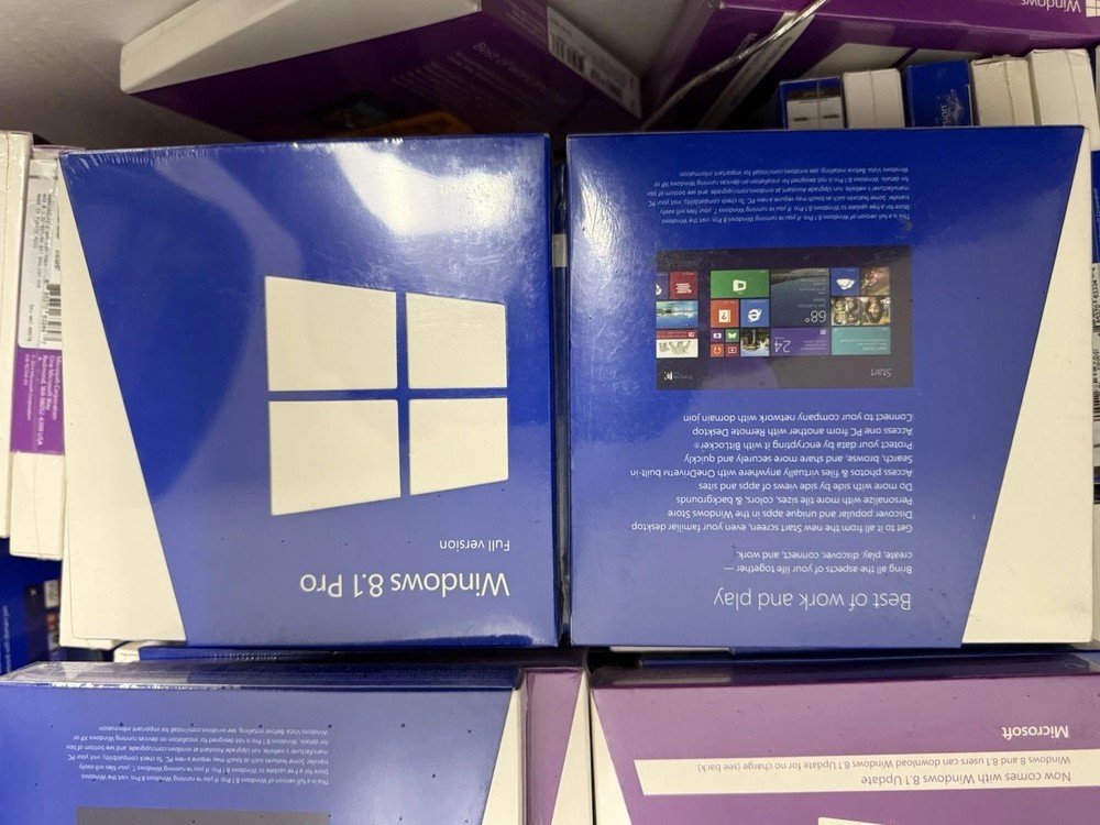 Microsoft Windows 8.1 Pro Full Version for Windows - FQC-06913