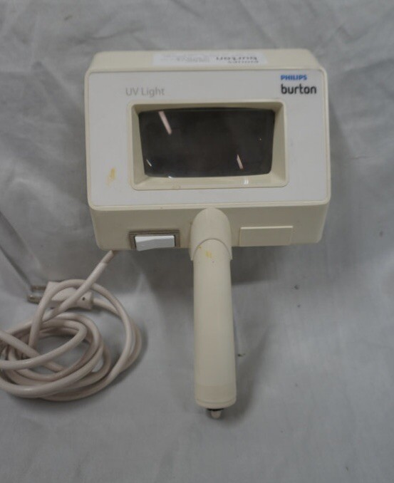 Burton UV502 Exam Light Handheld
