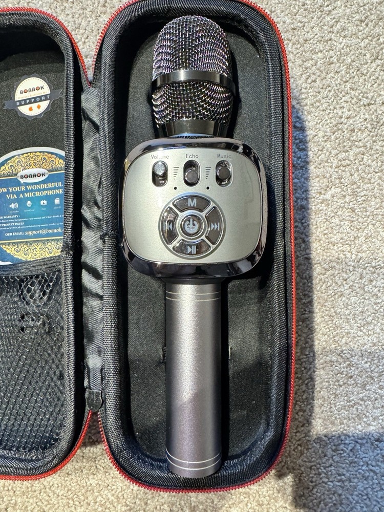 BONAOK Wireless Bluetooth Karaoke Microphone Speaker w Case Q88