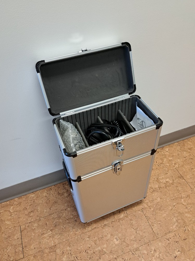 Colormyst Twin Cylinder AC-500 Compressor with mobile case