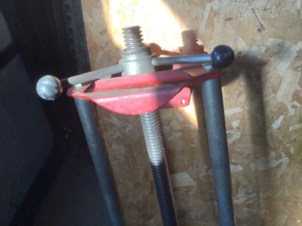 BRANICK MST-580A MACPHERSON STRUT SPRING COMPRESSOR SEE PHOTOS AND DESCRIPTION