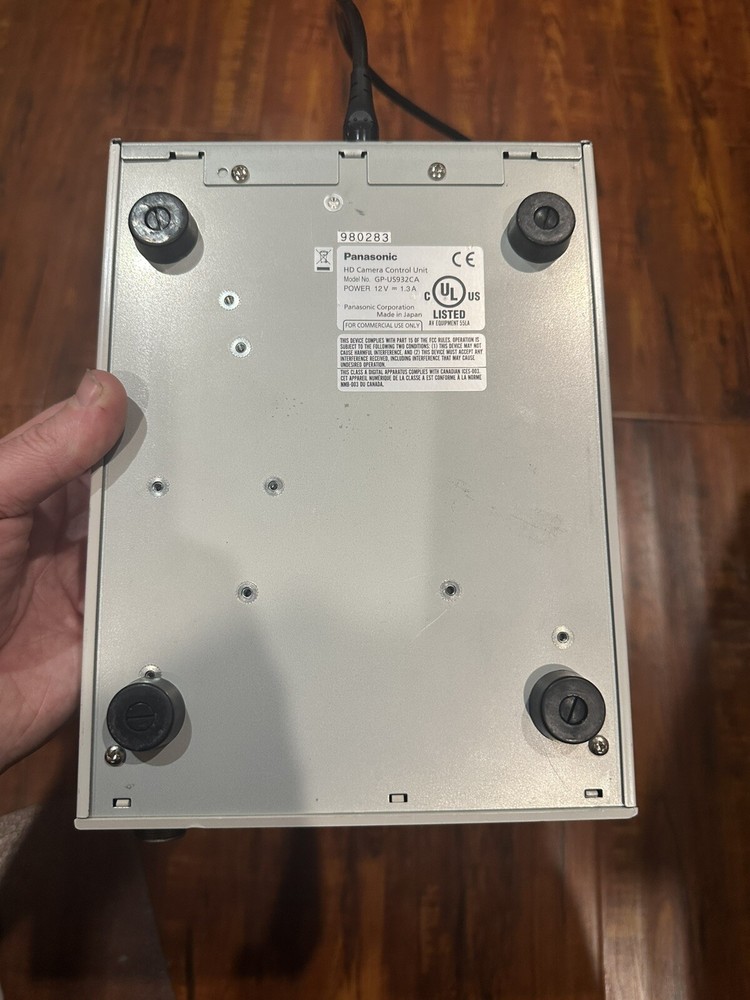 Panasonic GP-US932A 1080P HD Camera Control Unit & S-Video Cable