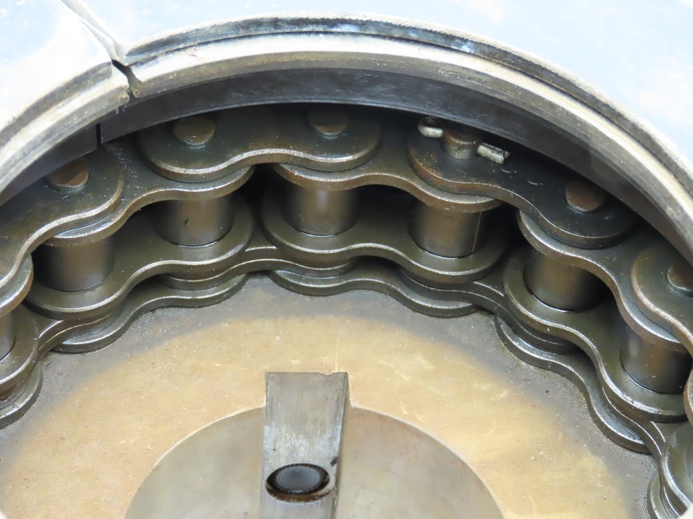 Morse 8018 Chain Coupling Chain Cover 2 3/4" Bore Incomplete One Coupling