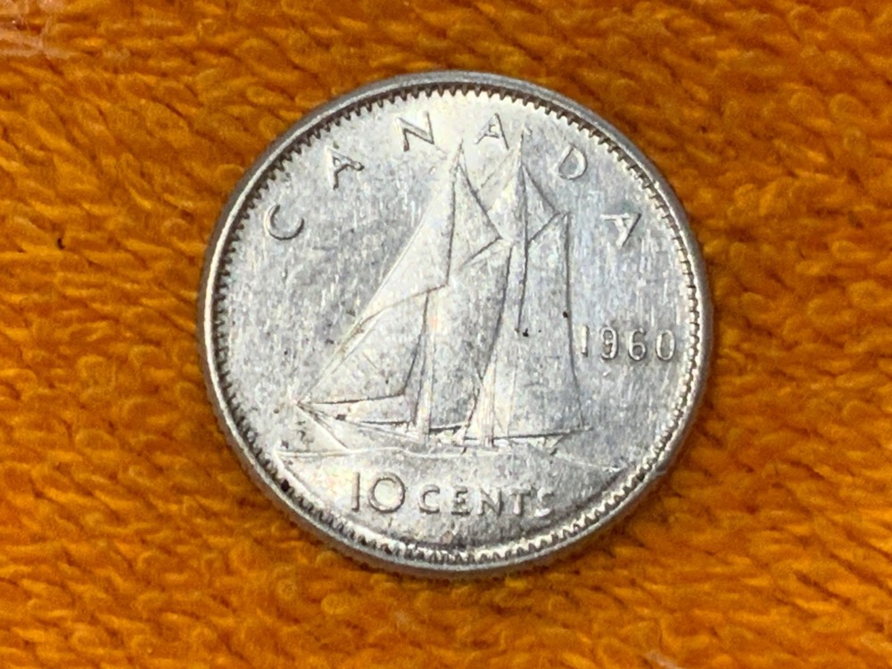 1960 Dot Below 9 Canada 10 Cent Coin