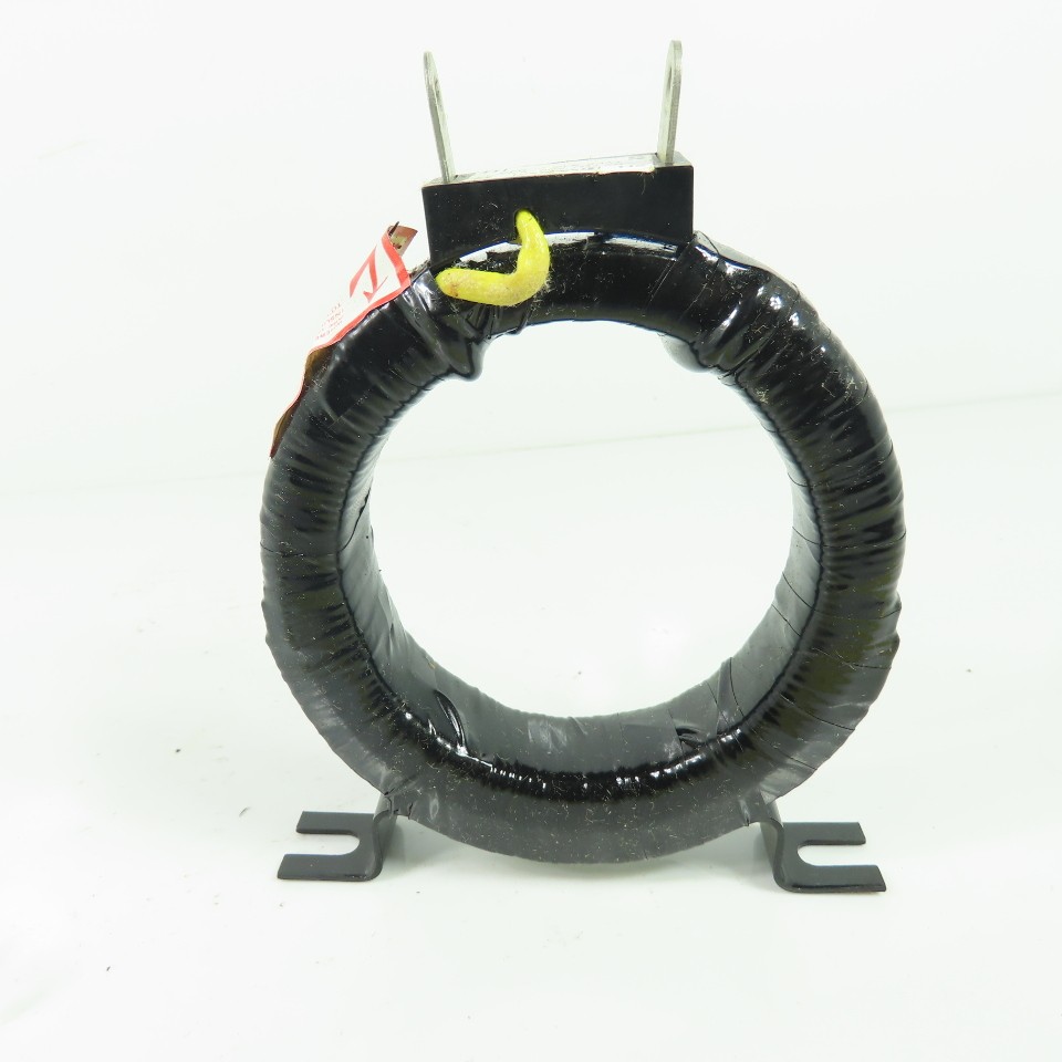 Crompton 816-943 600/5A Ratio Current Transformer NEW