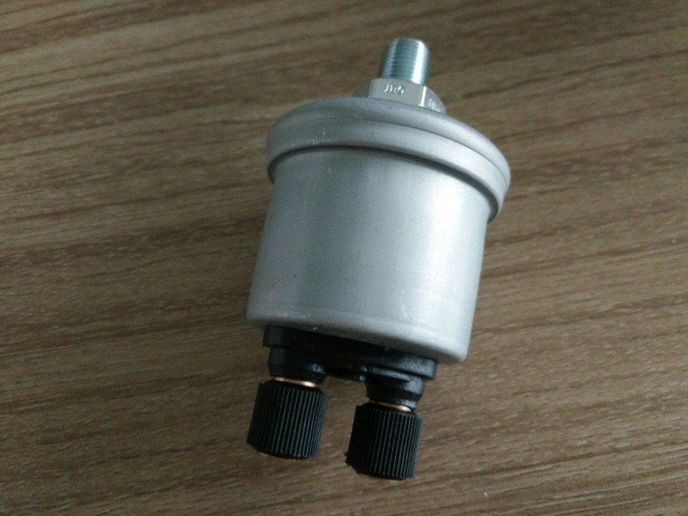 1PC VDO Engine Oil Pressure Sensor Sender 1/8（10mm）