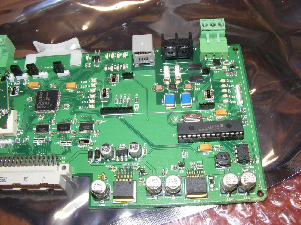 UTC Fire & Security M5PBMSP Control Board (a)