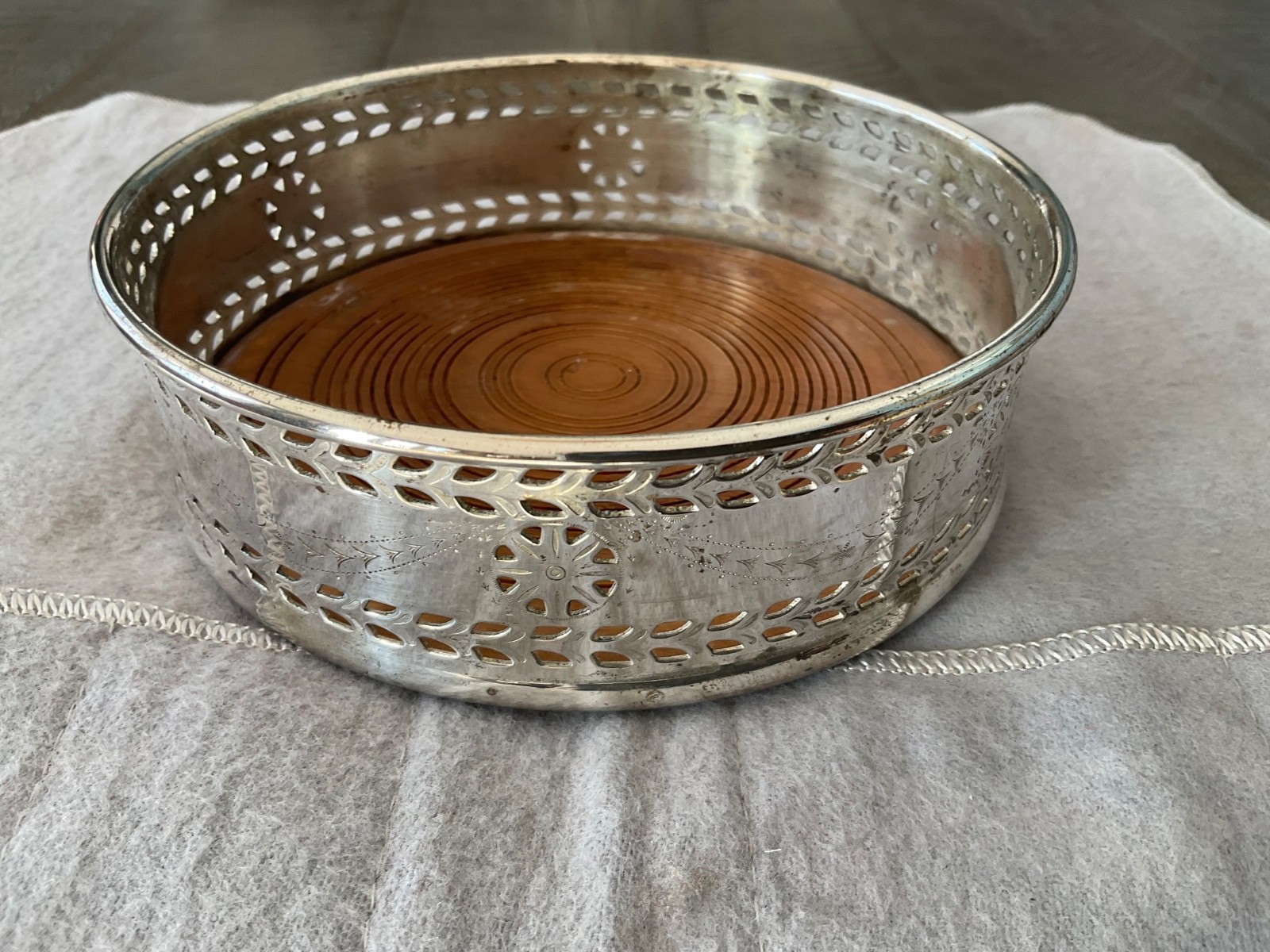 Vintage MCM Silverplate LENOX Kirk Stieff Wine Bottle Glass Coaster