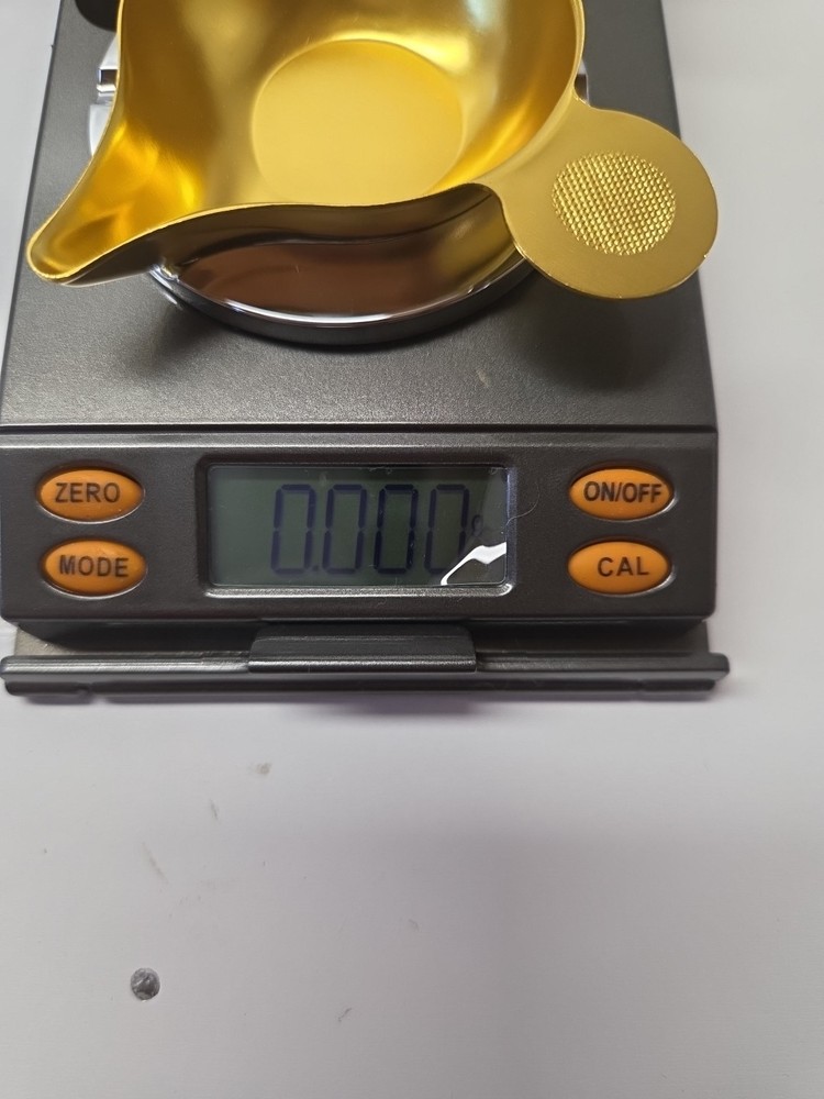 Lyman 1000XP Compact Electronic Reloading Scale In Box