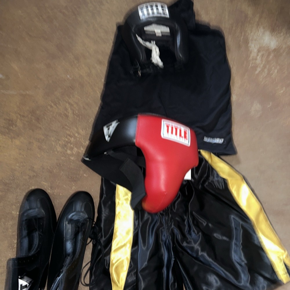 boxing equipment lot