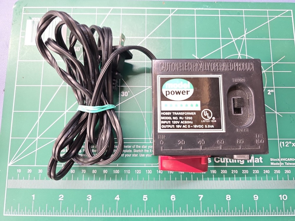 Model Power HO Train Transformer RL-1250 with Forward-Reverse Direction Control